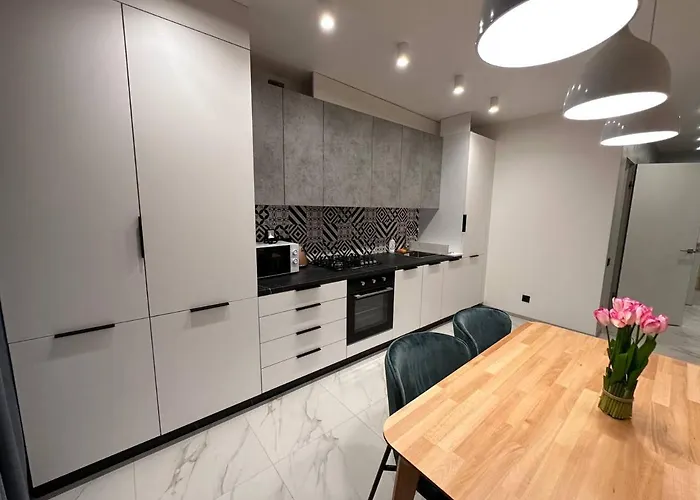 у львові, по вулиці таманська 9/10, зразу оперний, біля магнусу. * Львів