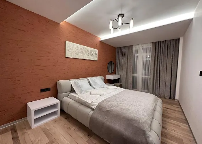 віп стилізовані у львові з просторою вітальнею, на вулиці під голоском 15 б