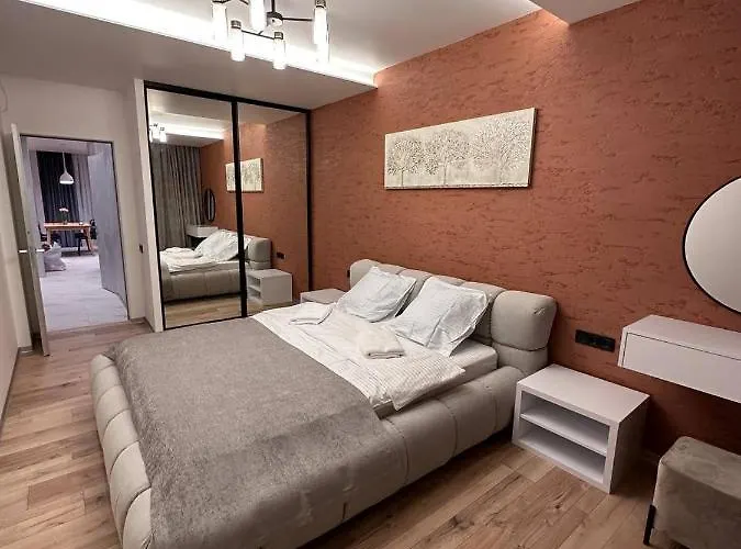 віп стилізовані у львові з просторою вітальнею, на вулиці під голоском 15 б Apartamento *