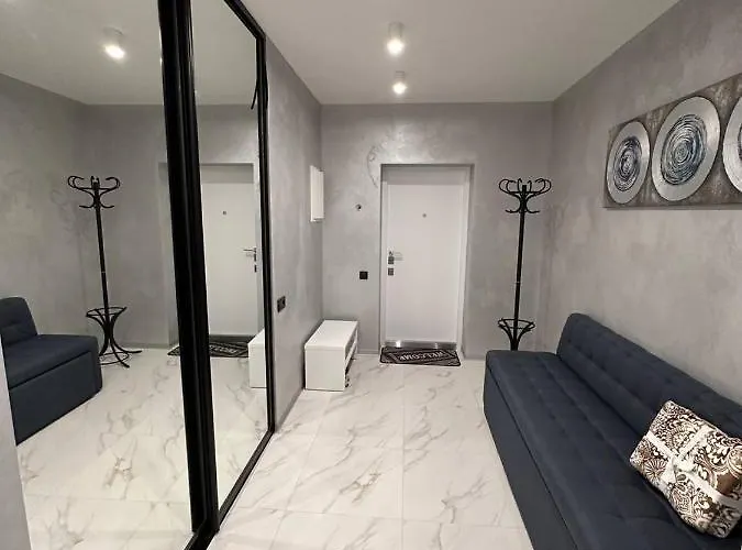 Apartment віп стилізовані у львові з просторою вітальнею, на вулиці під голоском 15 б Lviv