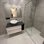 віп стилізовані у львові з просторою вітальнею, на вулиці під голоском 15 б Lägenhet *